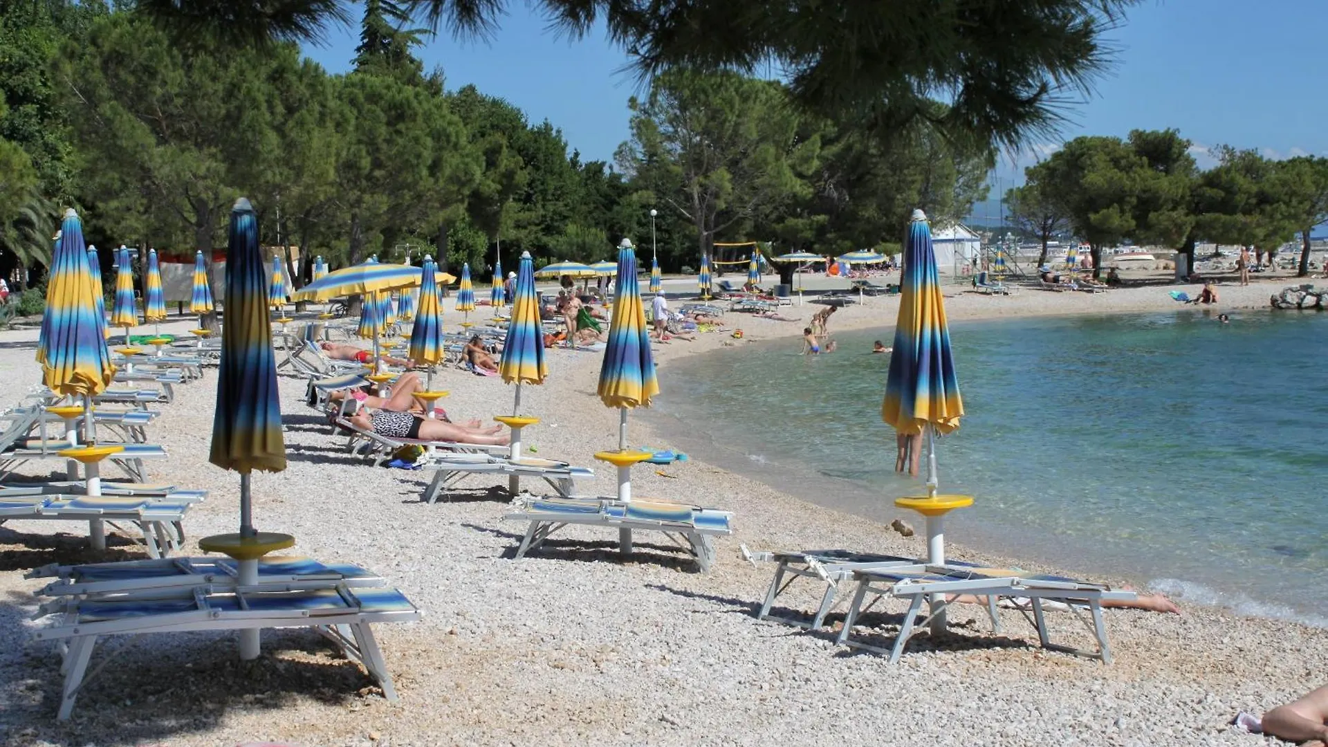 Apartments With A Parking Space Crikvenica - 22516 0*,  Croatia